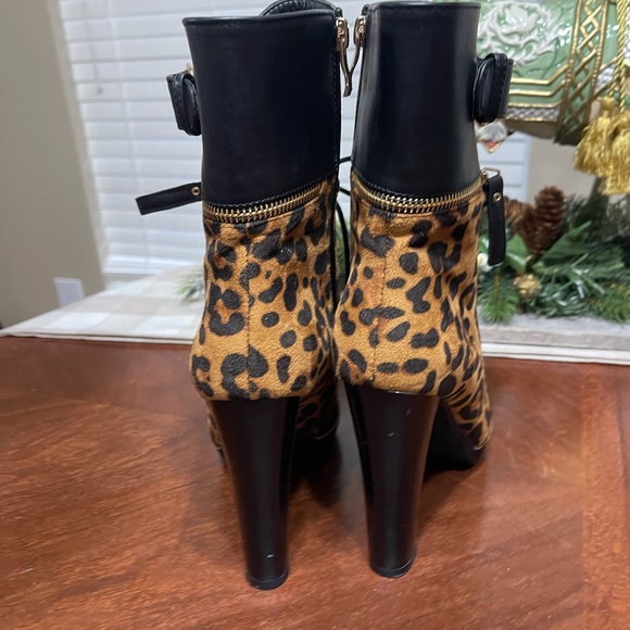 Italina Leopard  Ankle Bootie boots platform chunky heel - Picture 6 of 12